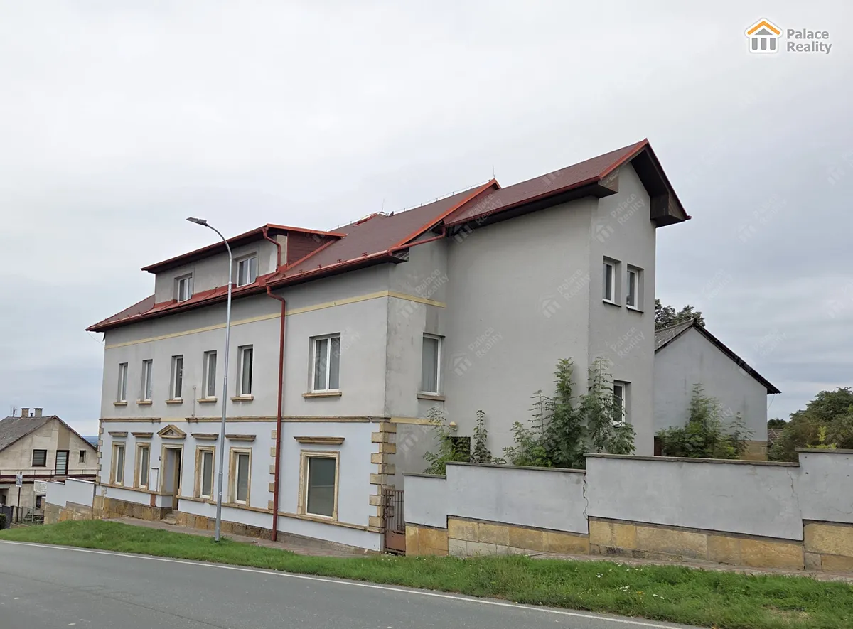 Prodej rodinného domu 520 m², pozemek 1389 m²